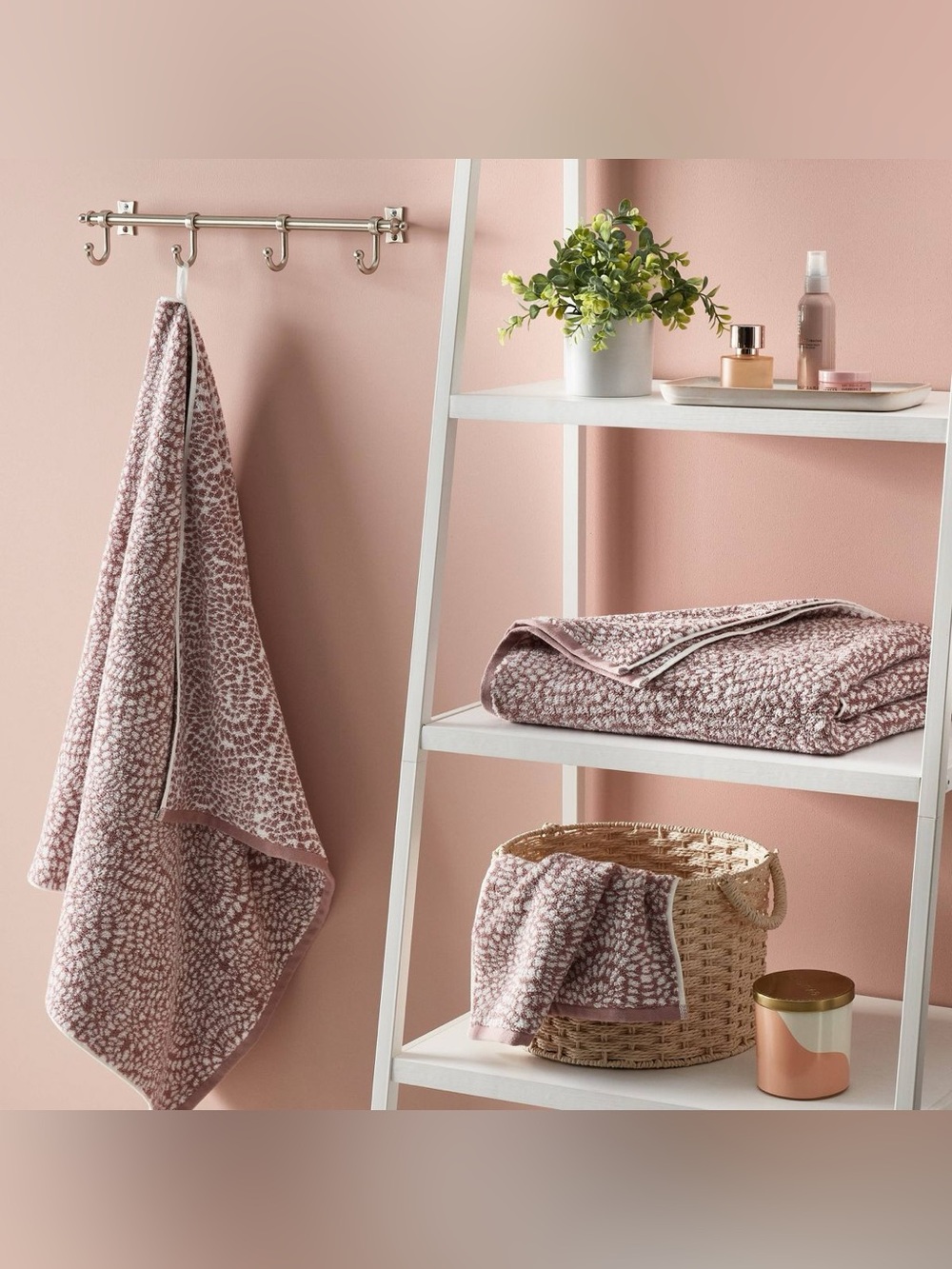 Boho Bath Towel Mauve Threshold 100% Cotton Terry target pink white floral